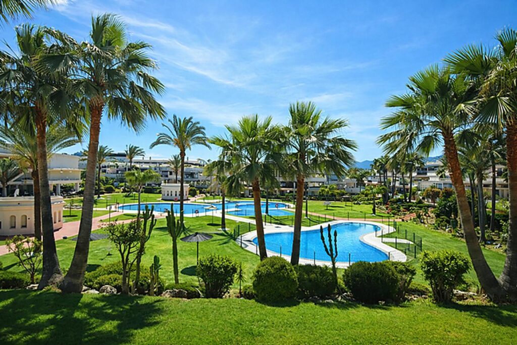 marbella apartment pool garden view