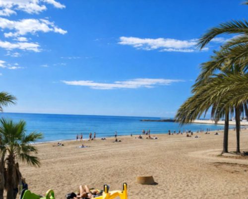 Marbella and Puerto Banus coastline walking distance to beach