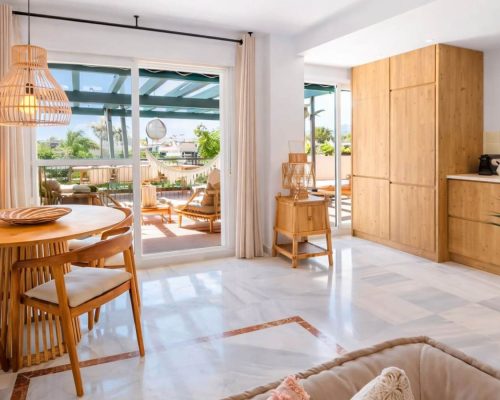 Open plan living space in Marbella
