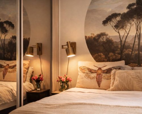 Slaapkamer met warm licht en kast