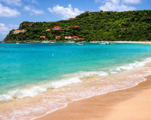 Beach near Marbella apartment within walking distance